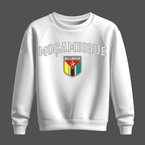 white sweatshirt, mozambique, Moçambique white sweatshirt, mozambique, Moçambique